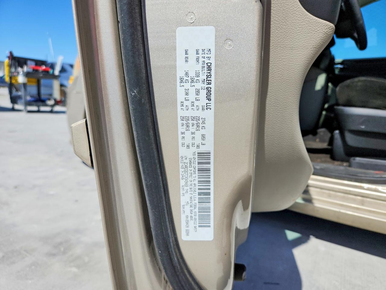 2012 DODGE GRAND CARAVAN SE photo 25