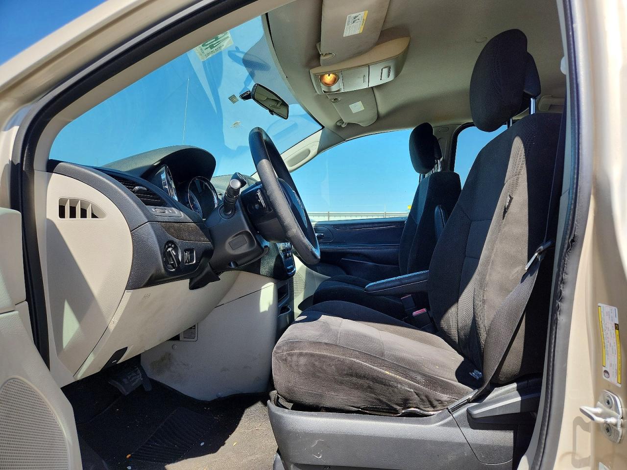 2012 DODGE GRAND CARAVAN SE photo 13