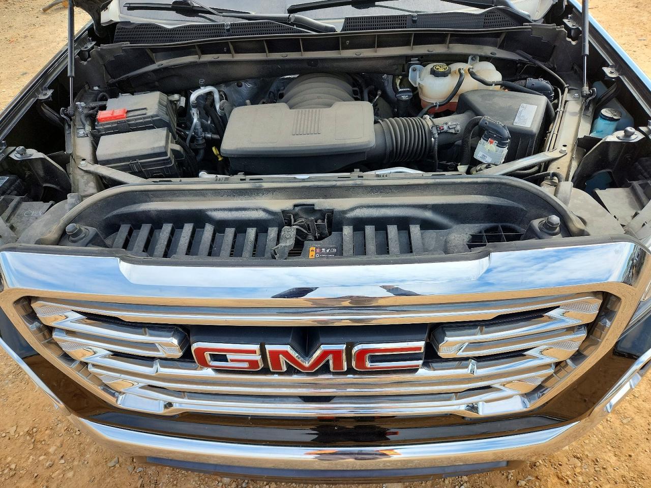 2021 GMC SIERRA C1500 SLT photo 21