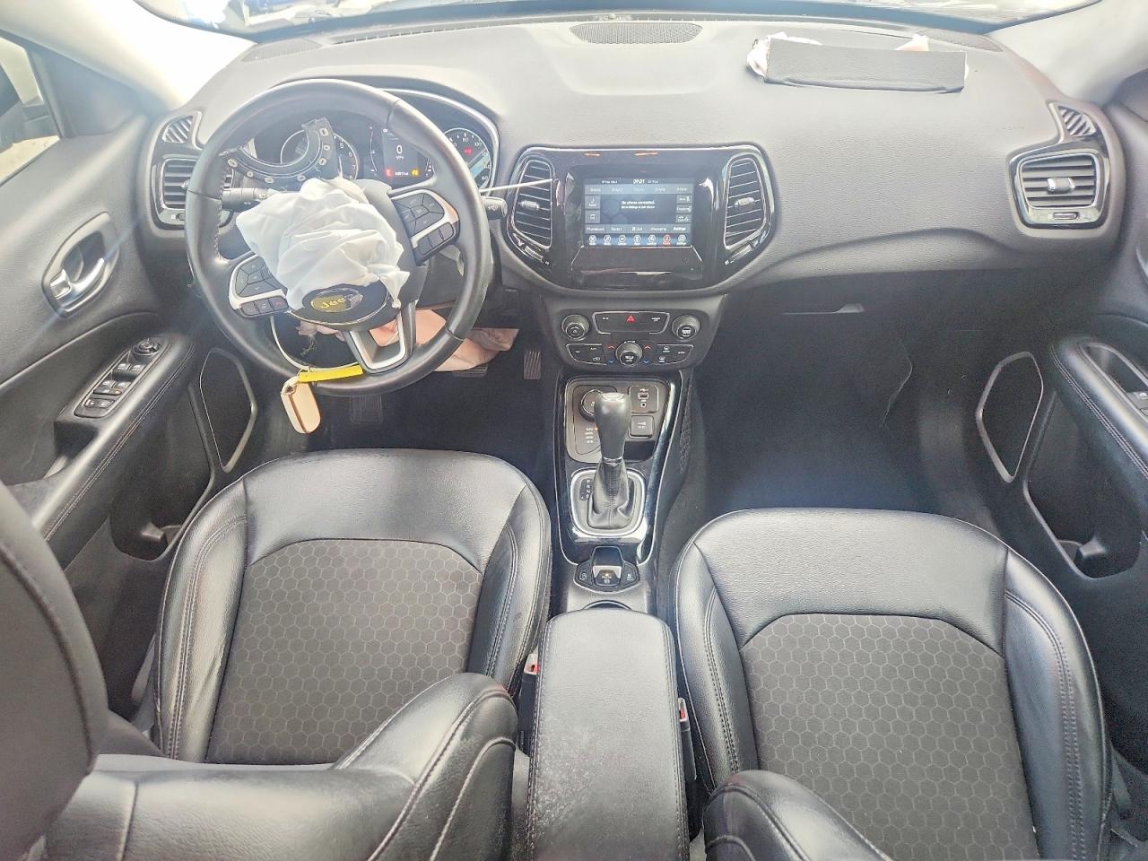 2019 JEEP COMPASS LATITUDE photo 22