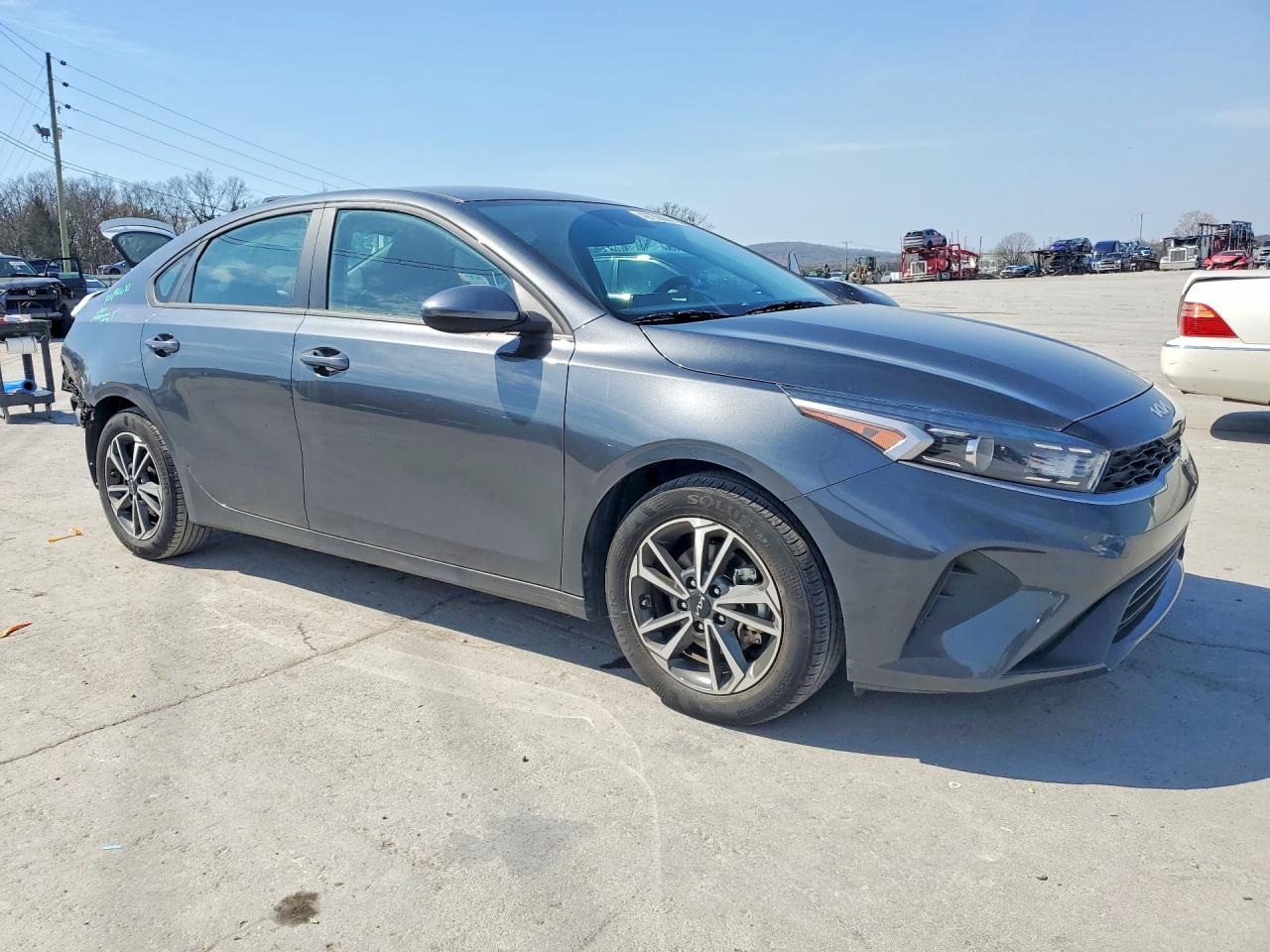 2024 KIA FORTE LXS photo 4