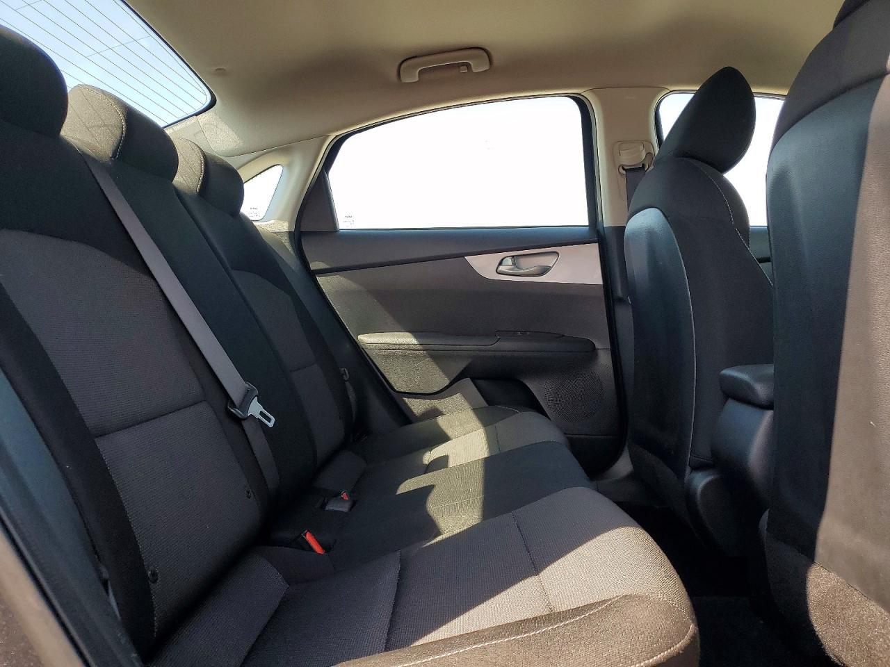 2024 KIA FORTE LXS photo 10