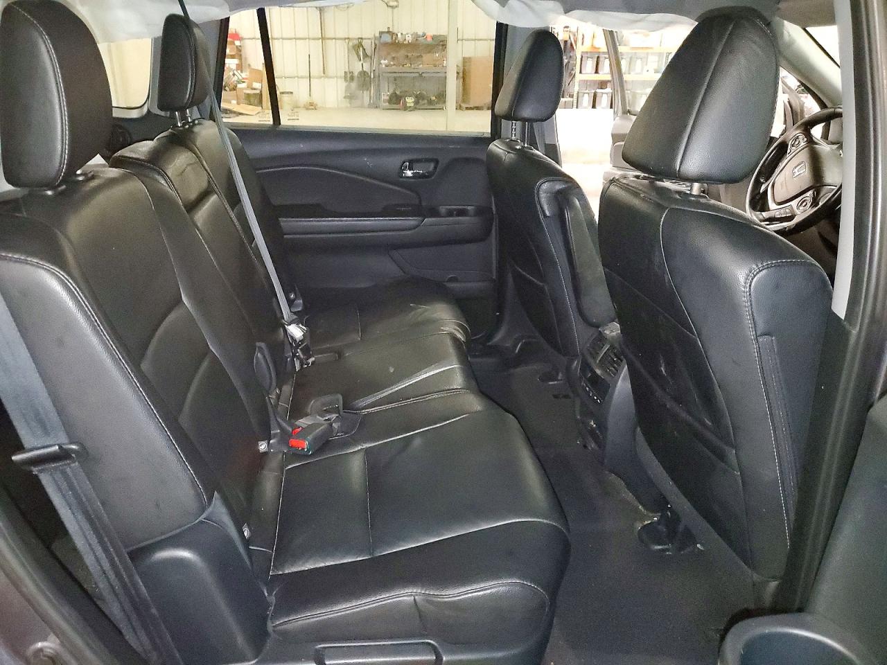 2016 HONDA PILOT EXL photo 41