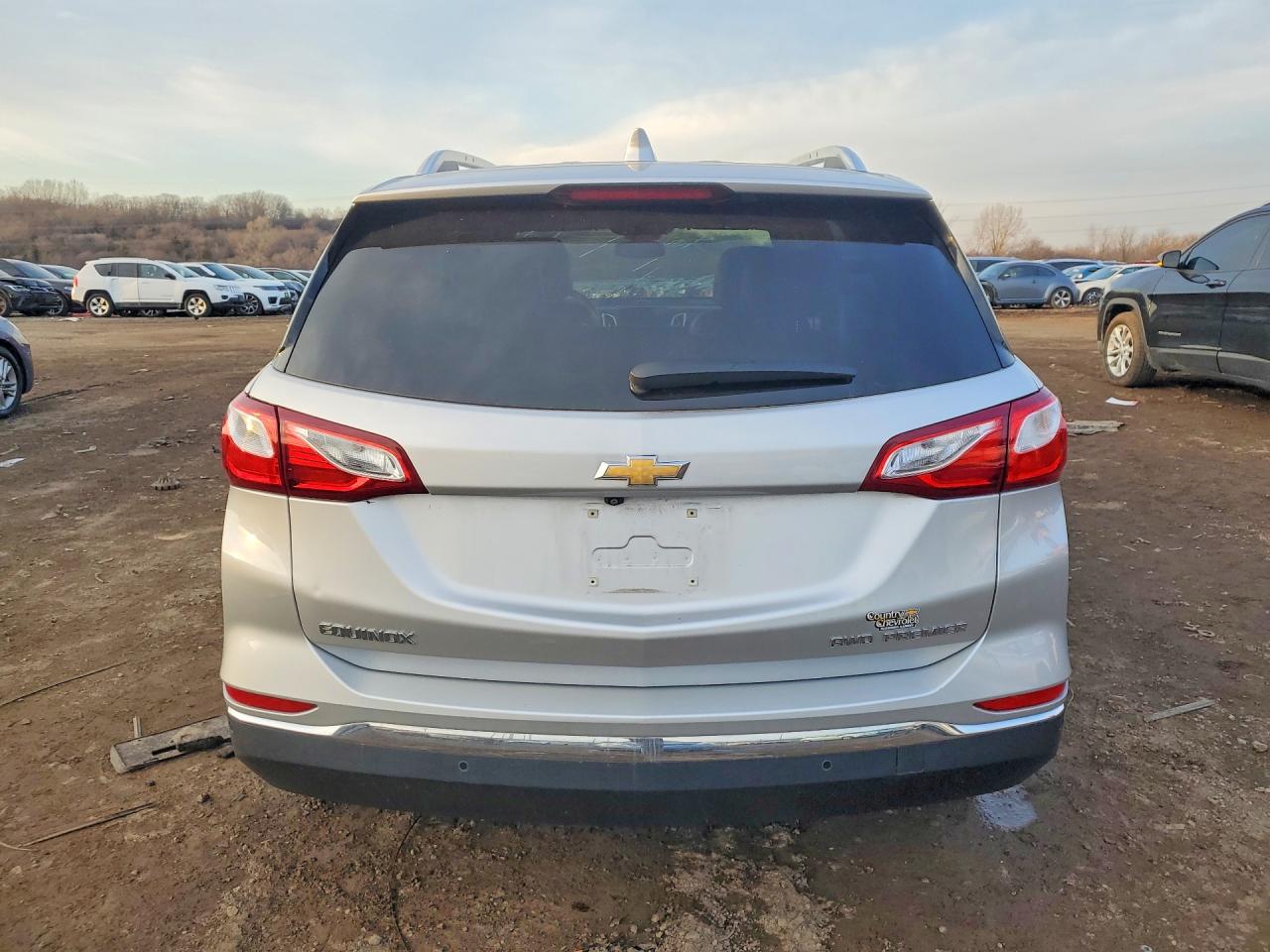 2021 CHEVROLET EQUINOX PREMIER photo 6