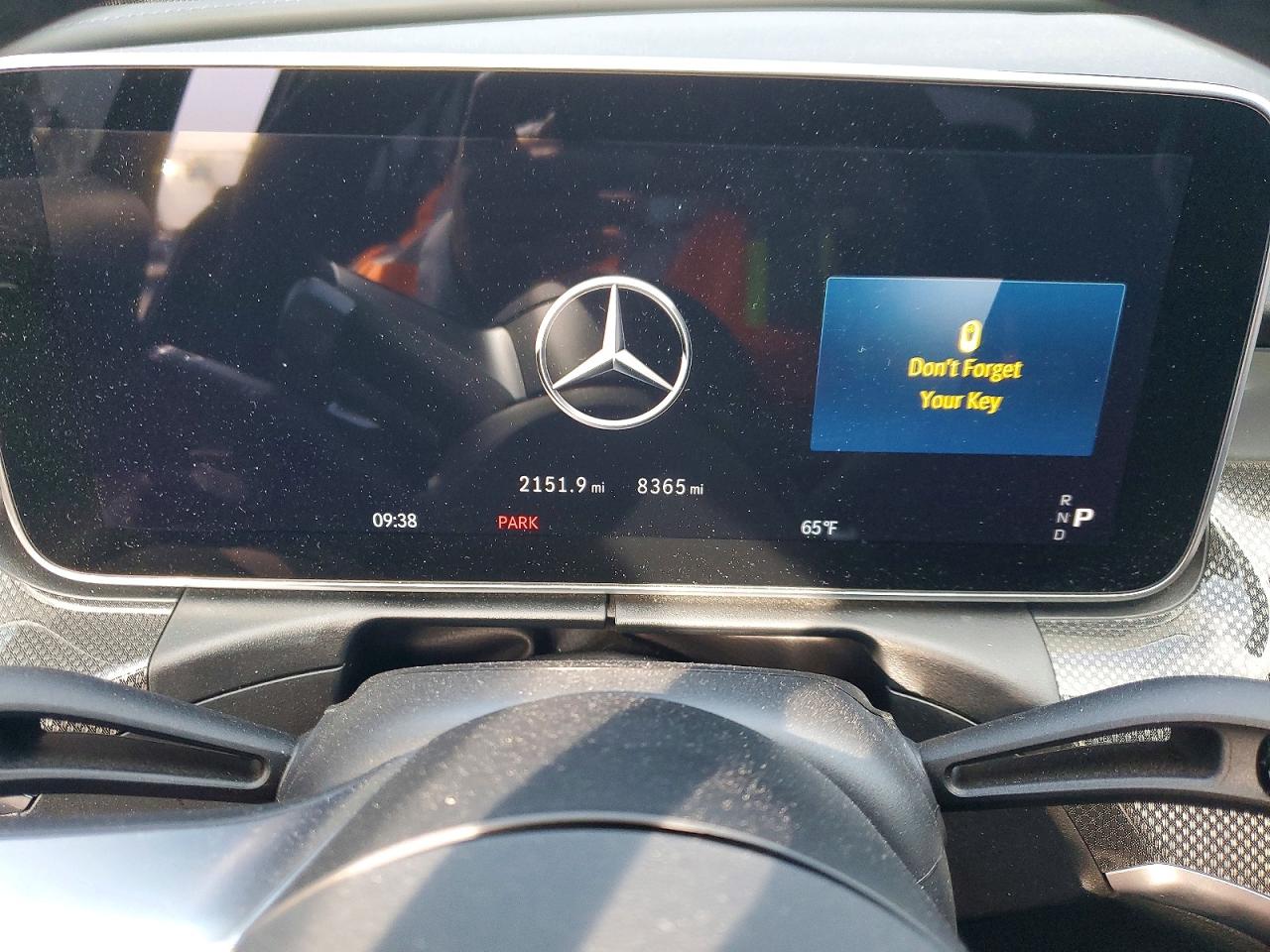 2025 MERCEDES-BENZ C 300 photo 25