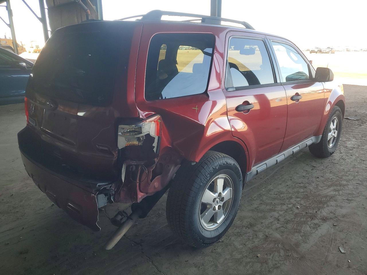 2012 FORD ESCAPE XLT photo 3