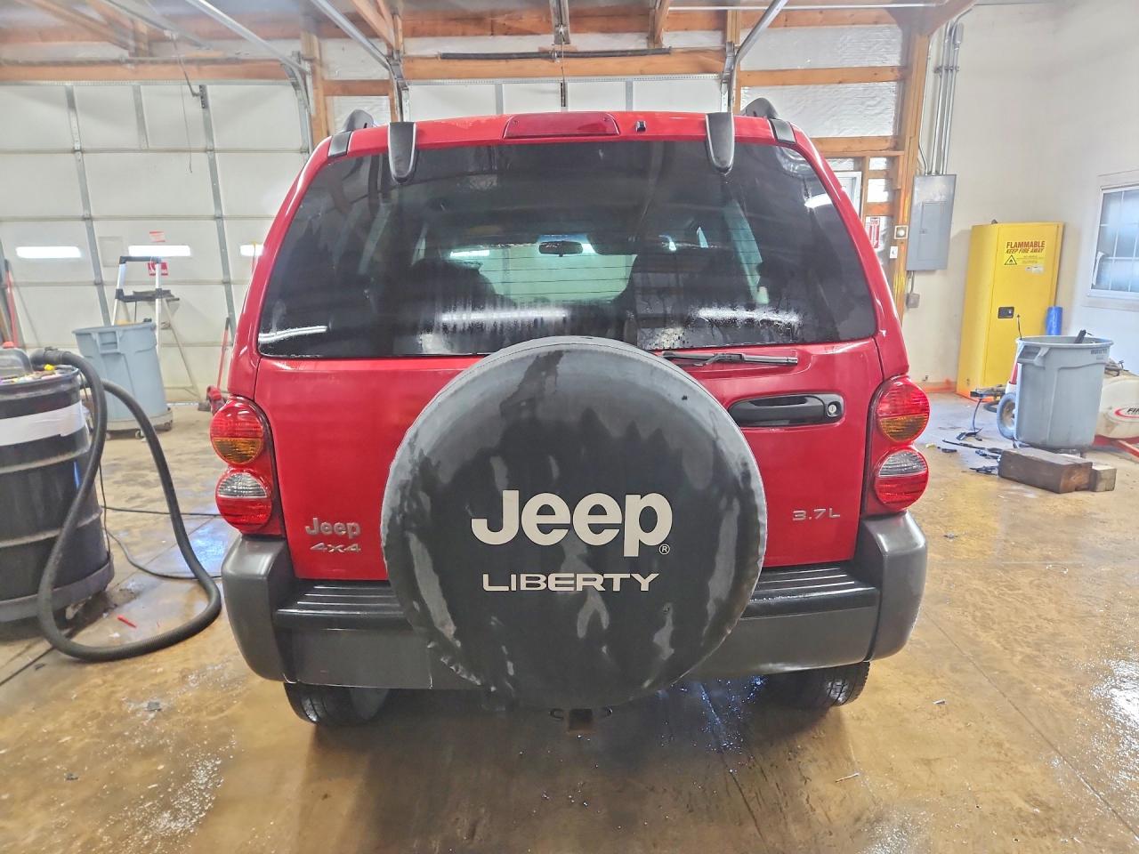 2002 JEEP LIBERTY SPORT photo 16