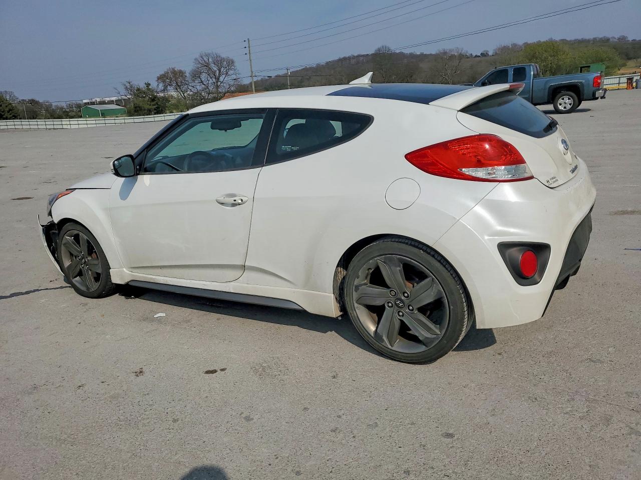 2015 HYUNDAI VELOSTER TURBO photo 3