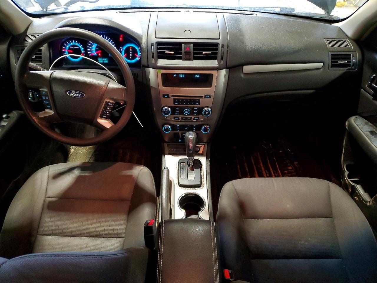 2011 FORD FUSION SE photo 8