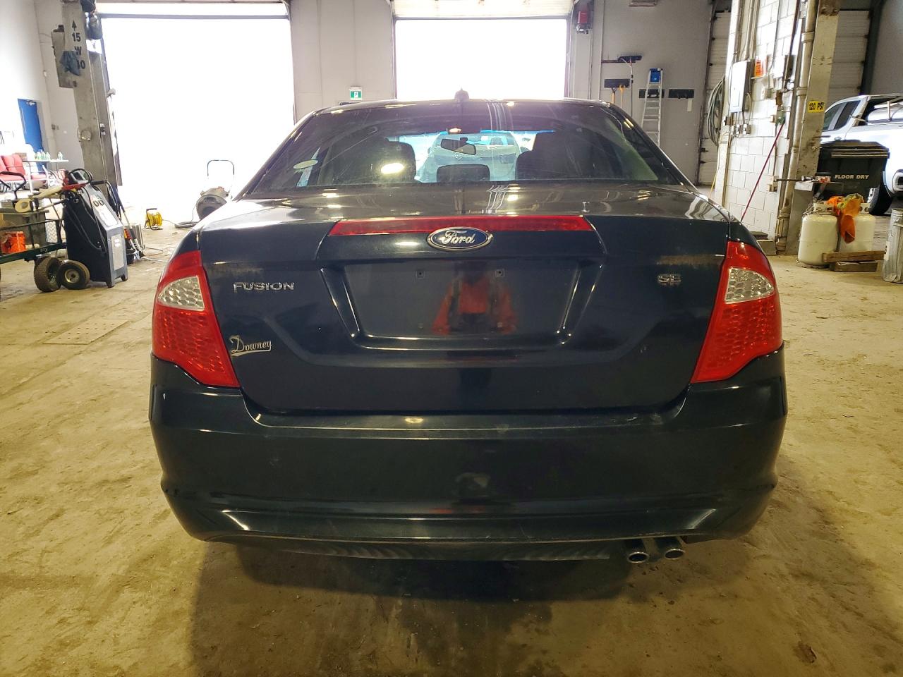 2011 FORD FUSION SE photo 6