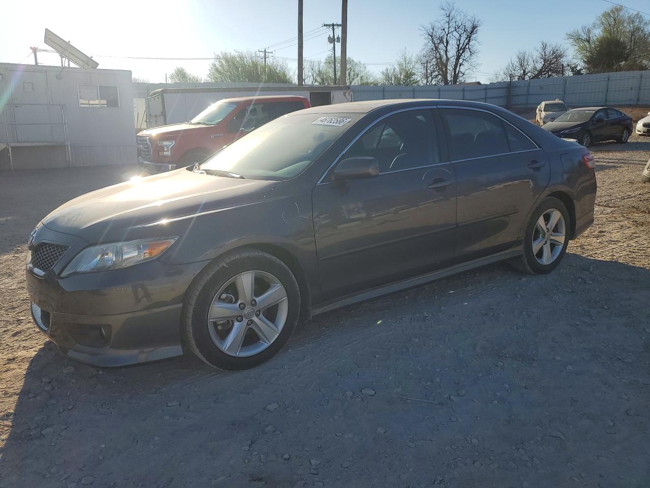 2011 TOYOTA CAMRY