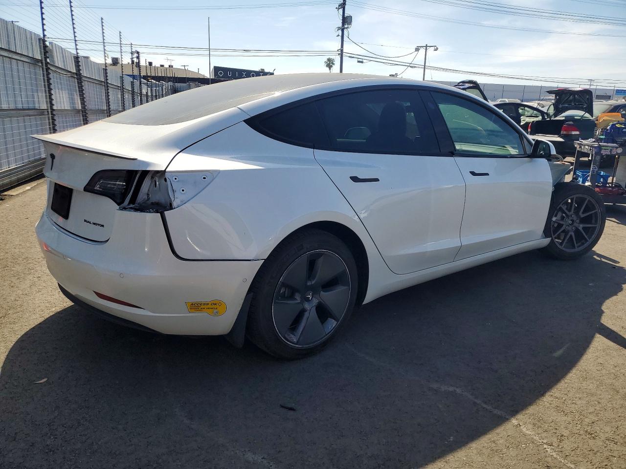2022 TESLA MODEL 3 photo 9