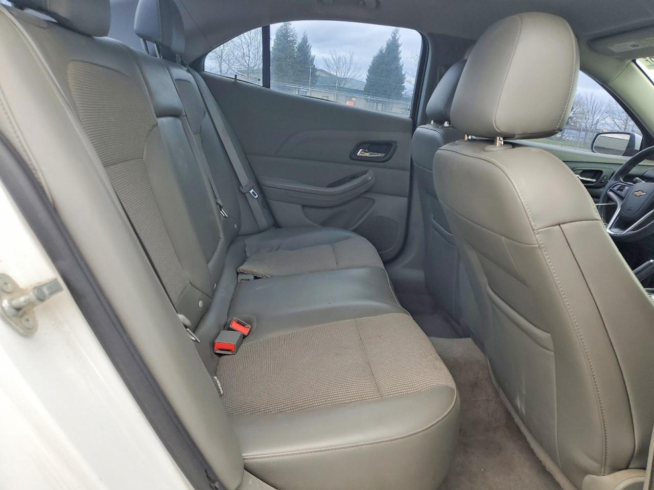 2014 CHEVROLET MALIBU 2LT photo 10