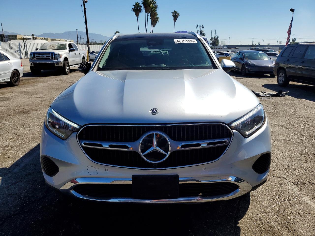 2025 MERCEDES-BENZ GLC 350E photo 9