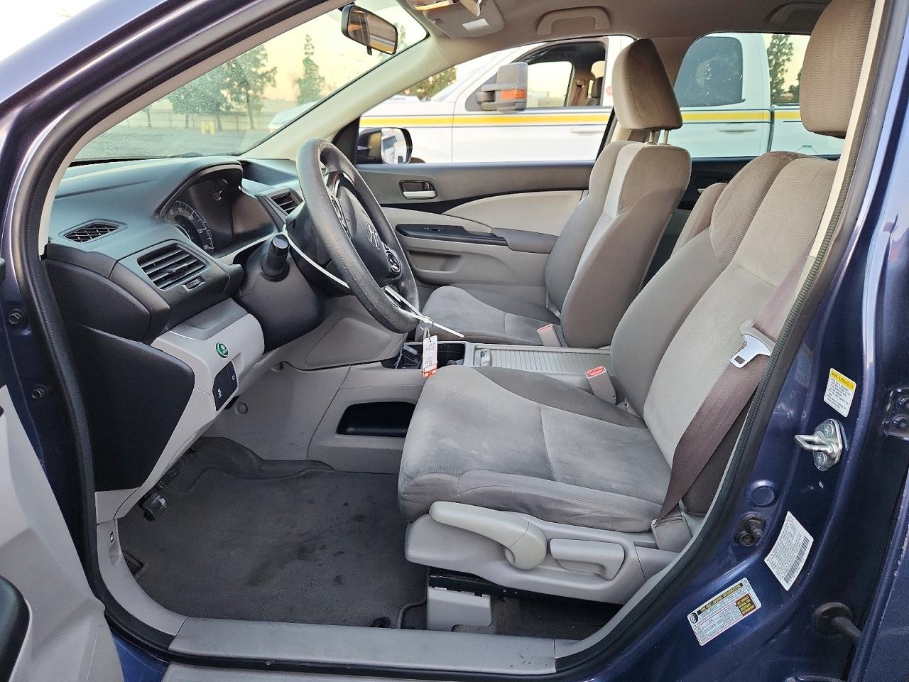 2014 HONDA CR-V LX photo 19