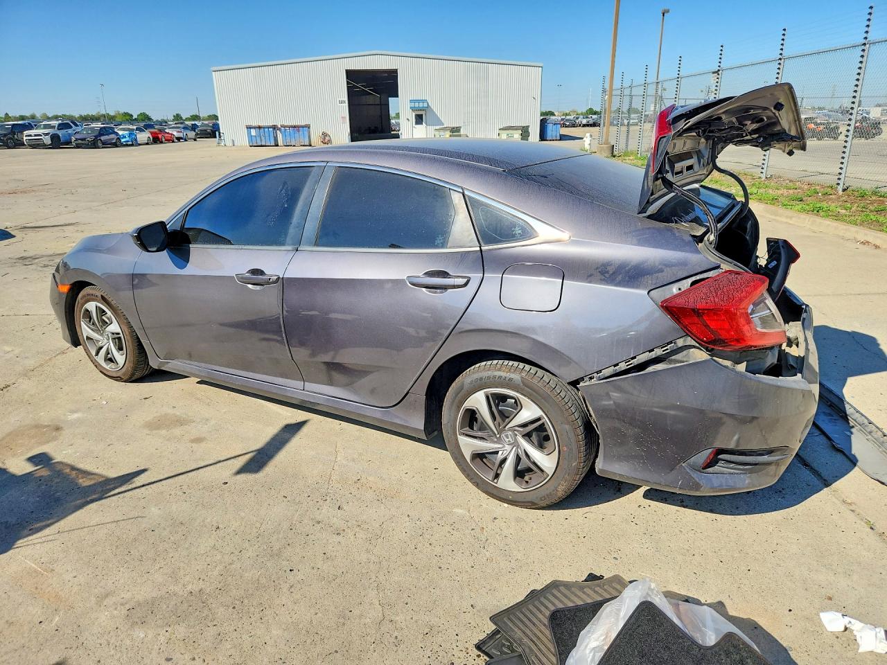 2020 HONDA CIVIC LX photo 4