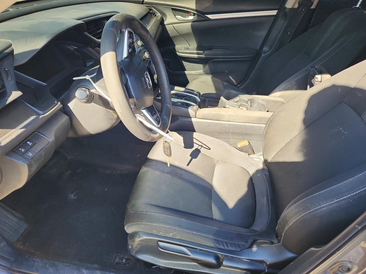 2020 HONDA CIVIC LX photo 19