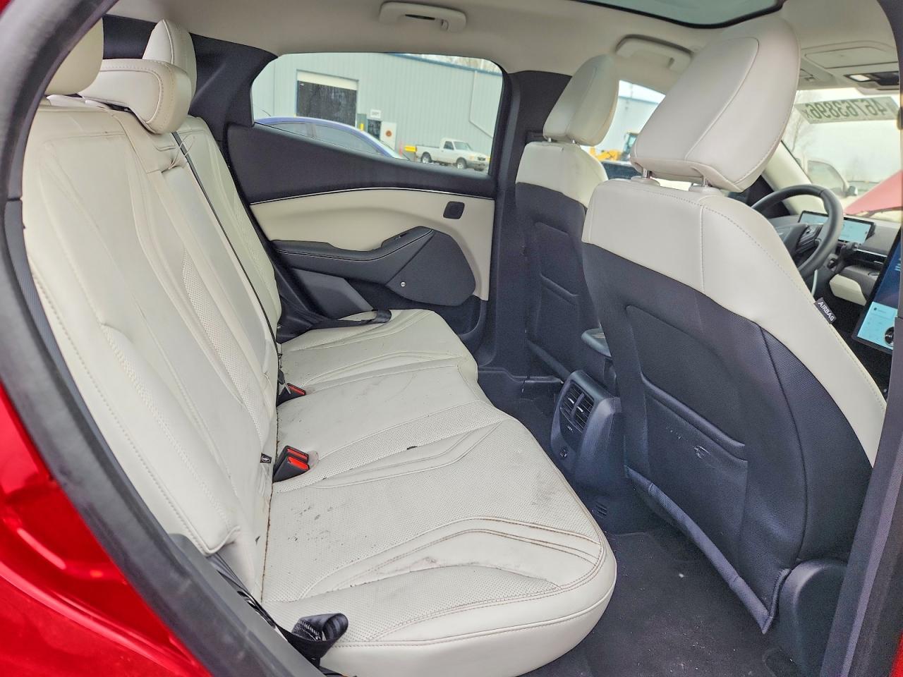2021 FORD MUSTANG MACH-E PREMIUM photo 10