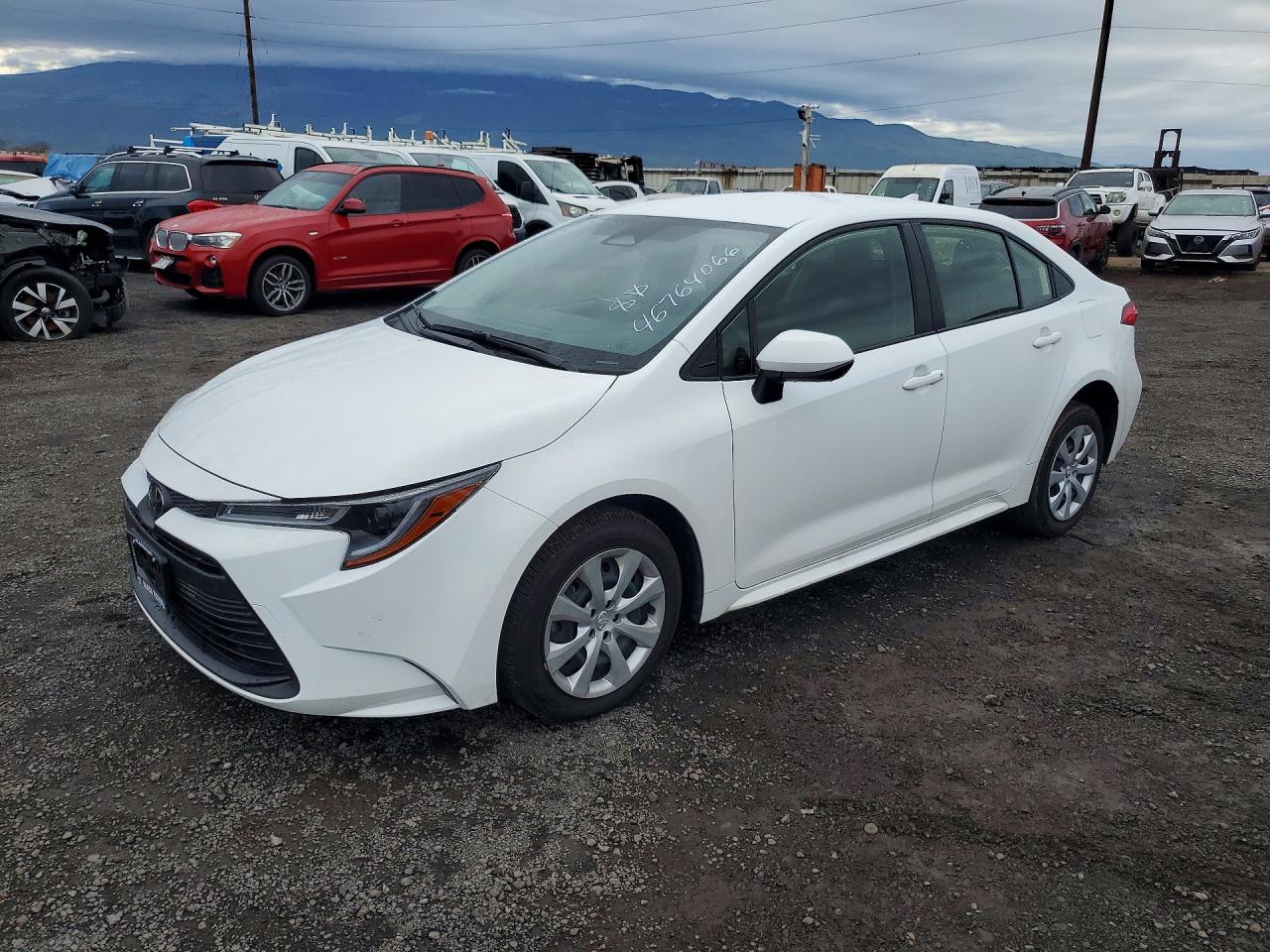 2025 TOYOTA COROLLA