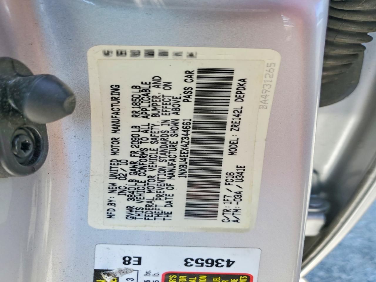 2010 TOYOTA COROLLA LE photo 23