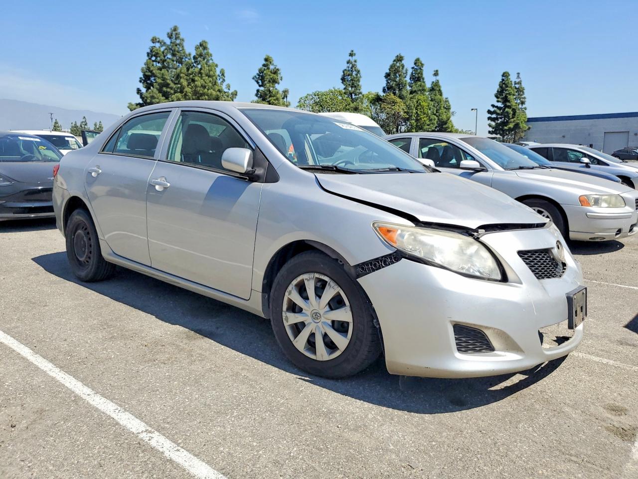 2010 TOYOTA COROLLA LE photo 7