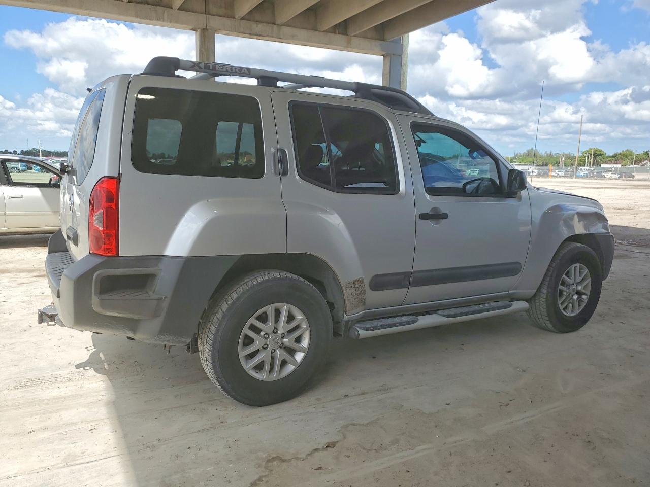 2014 NISSAN XTERRA S photo 5
