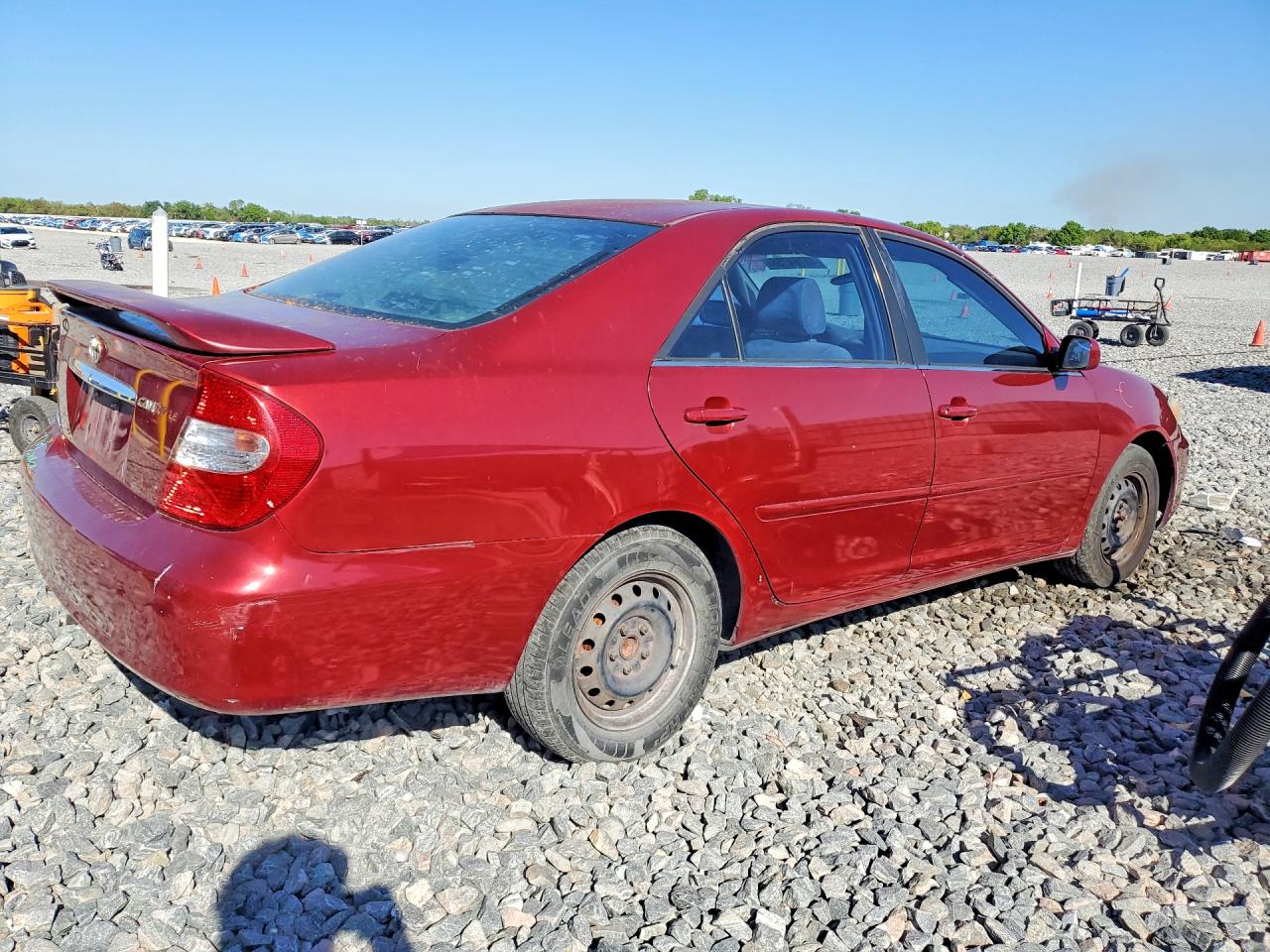2002 TOYOTA CAMRY LE photo 7