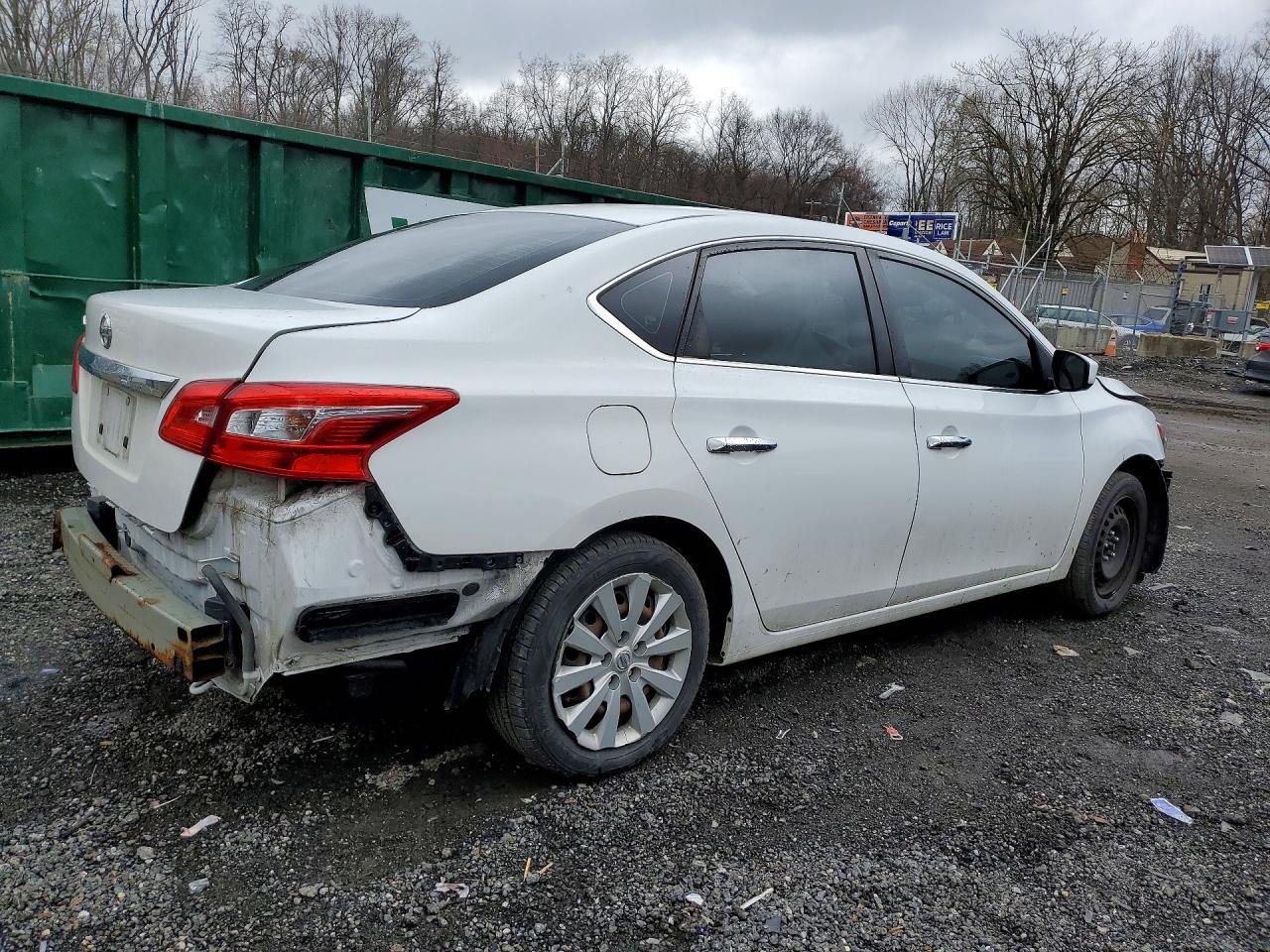 2018 NISSAN SENTRA S photo 7