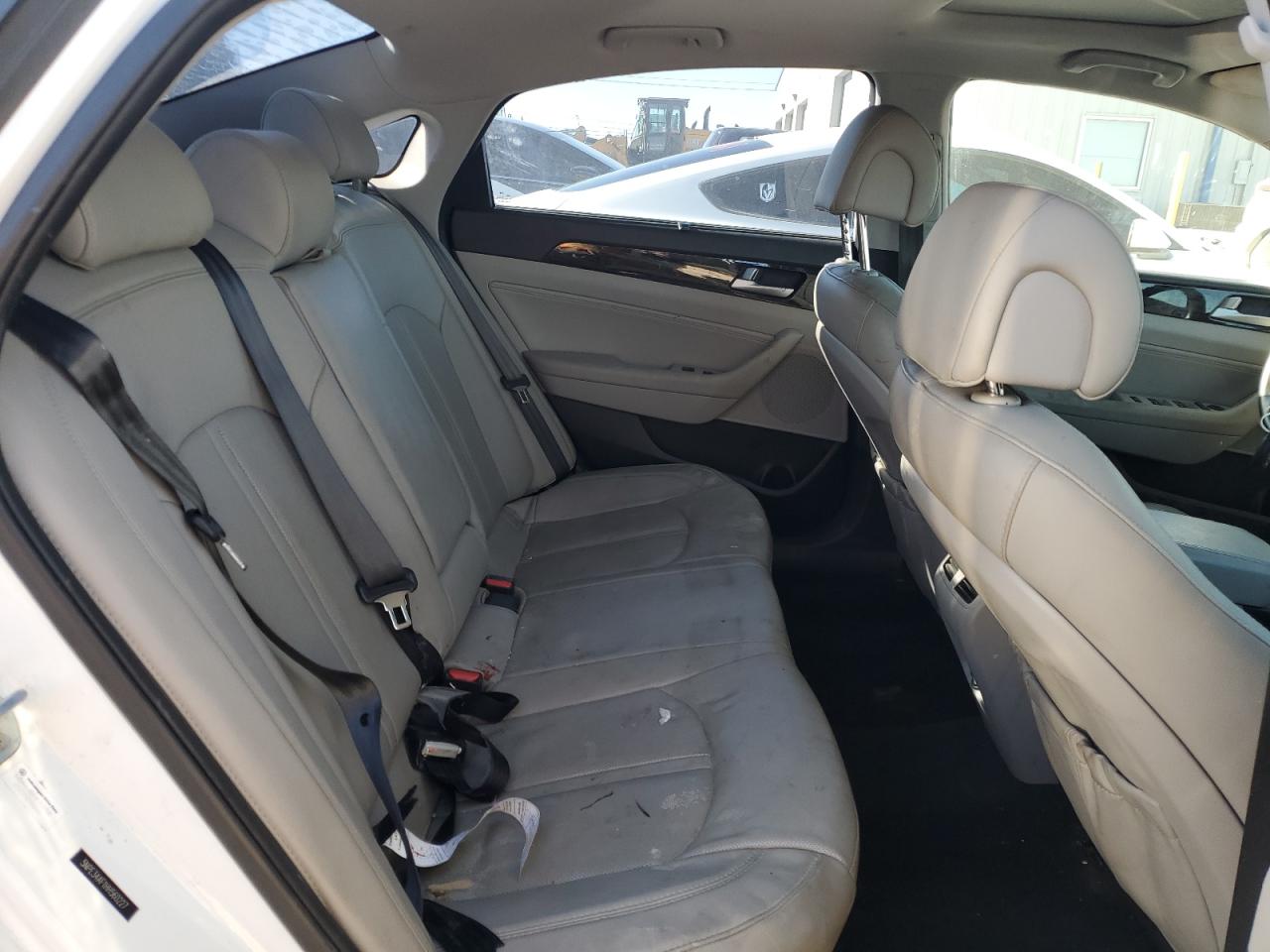 2017 HYUNDAI SONATA photo 19