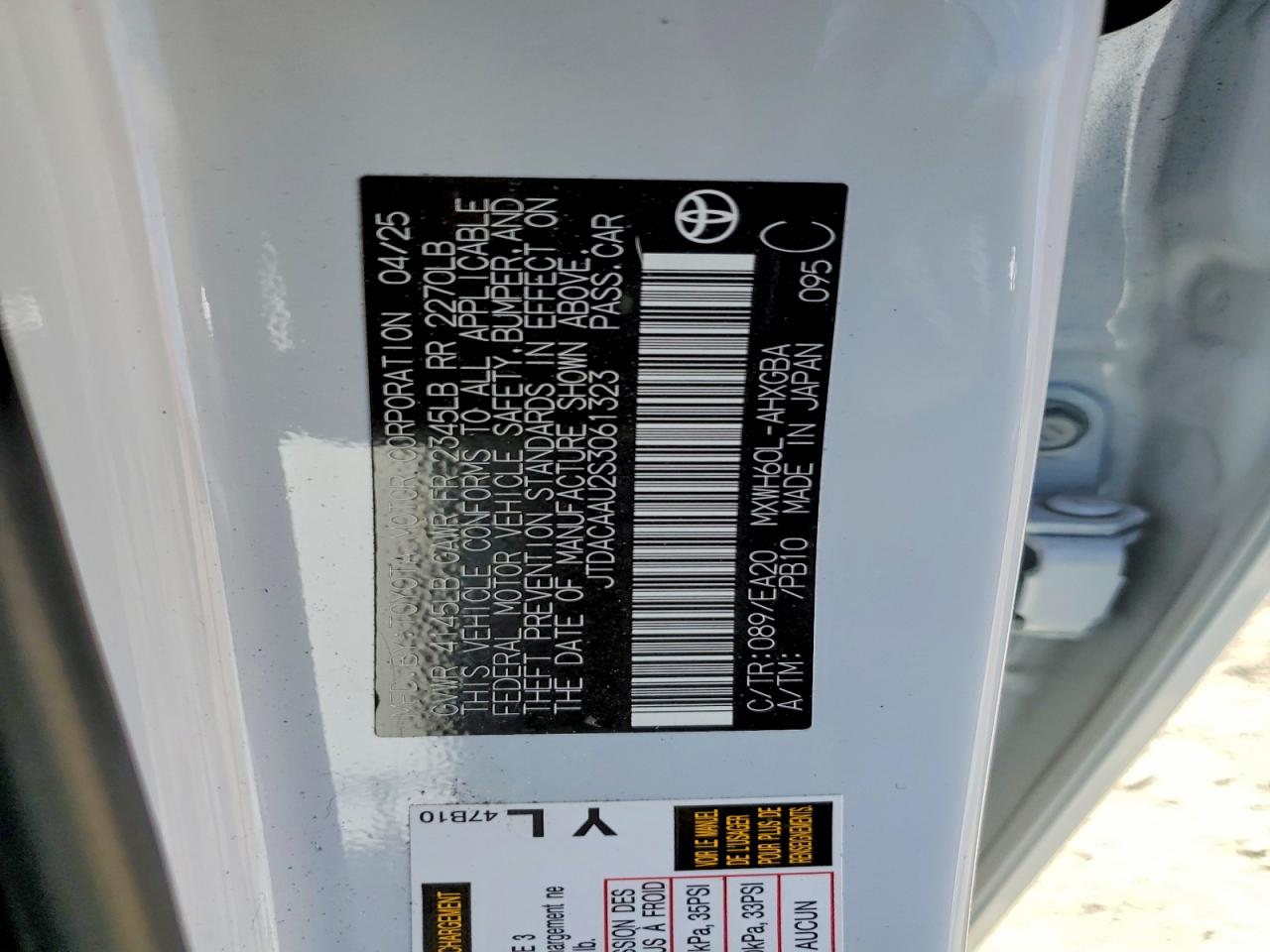 2025 TOYOTA PRIUS XLE photo 34
