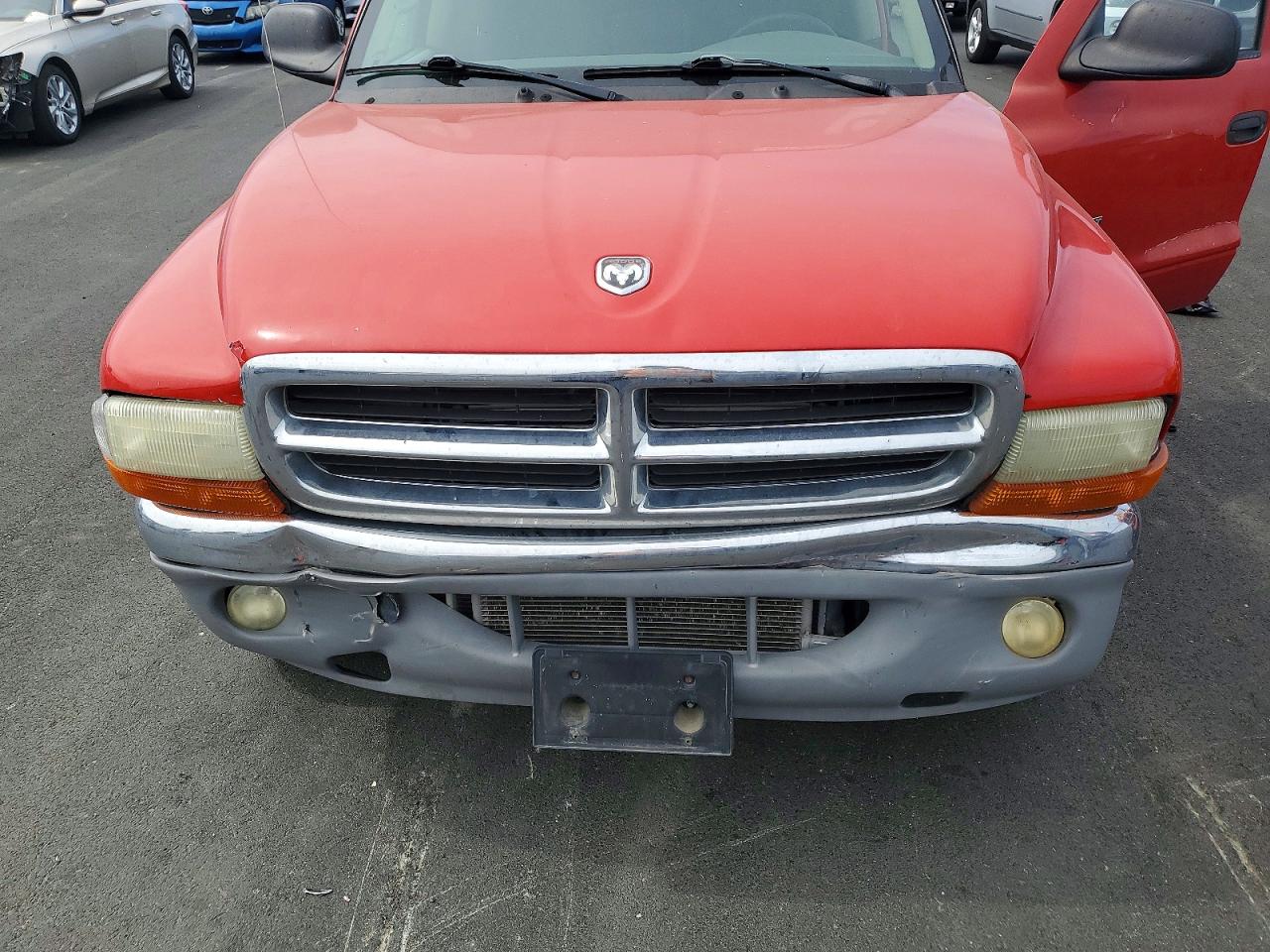 2002 DODGE DAKOTA QUAD SLT photo 31