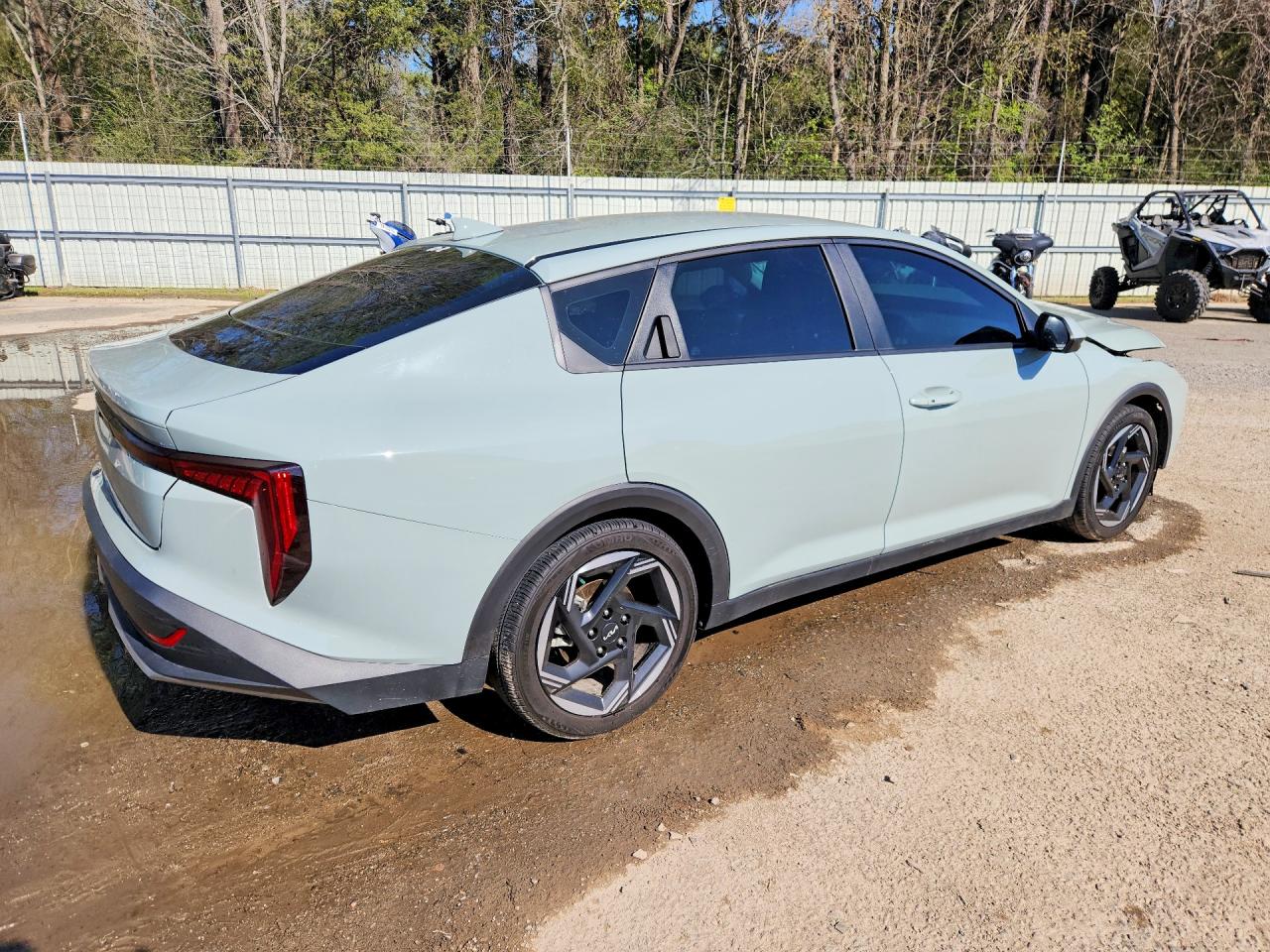 2025 KIA K4 EX photo 7