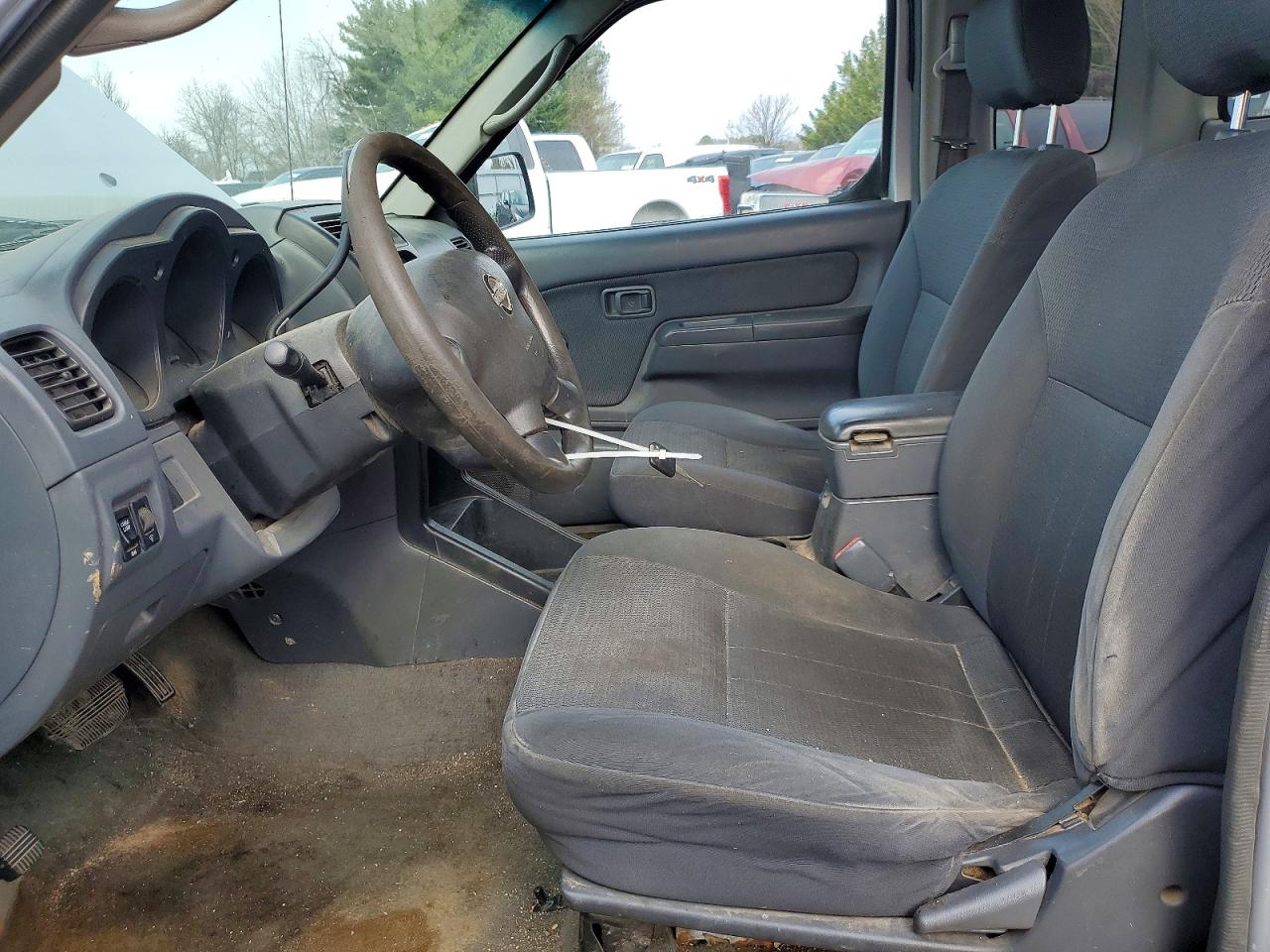 2002 NISSAN FRONTIER STANDARD photo 19