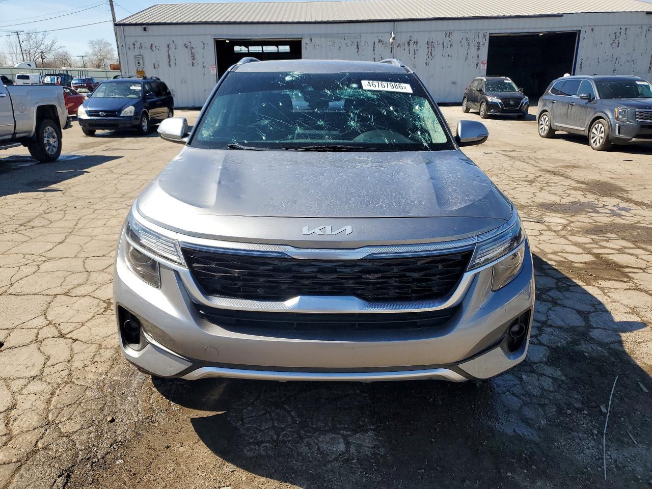 2023 KIA SELTOS S photo 9
