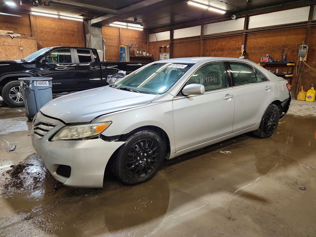 2010 TOYOTA CAMRY
