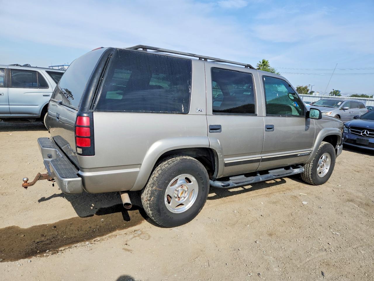 2000 CHEVROLET TAHOE K1500 photo 3