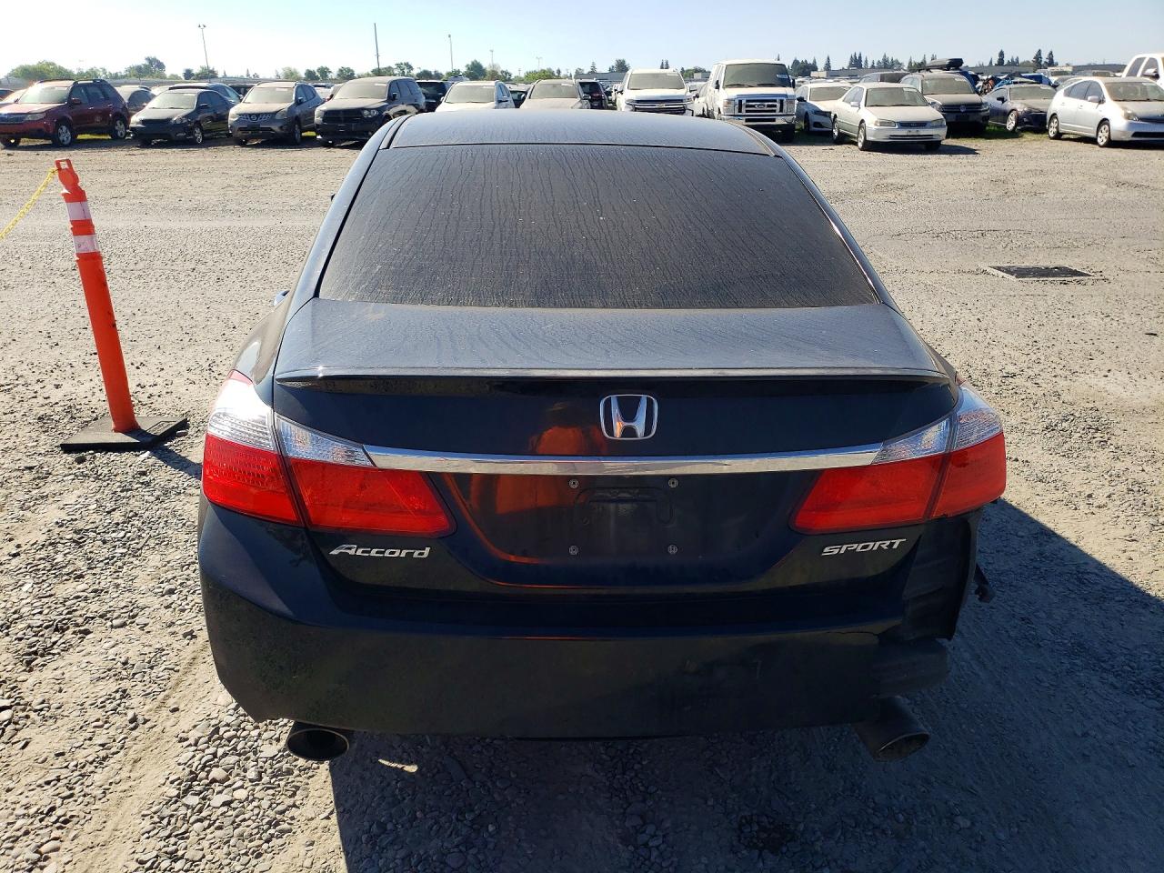 2015 HONDA ACCORD SPORT photo 16