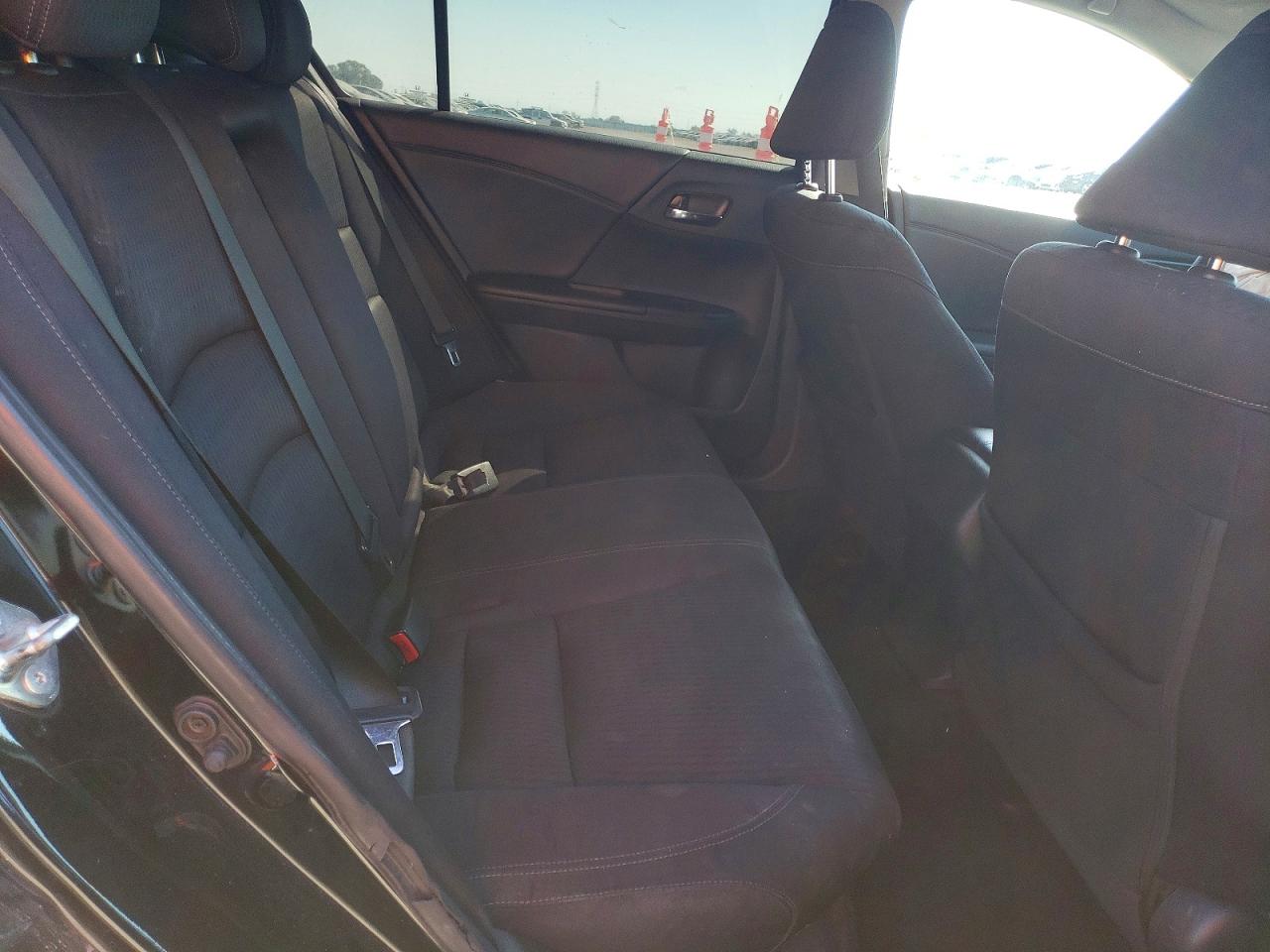 2015 HONDA ACCORD SPORT photo 28