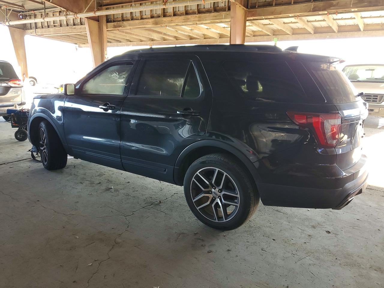 2016 FORD EXPLORER SPORT photo 3