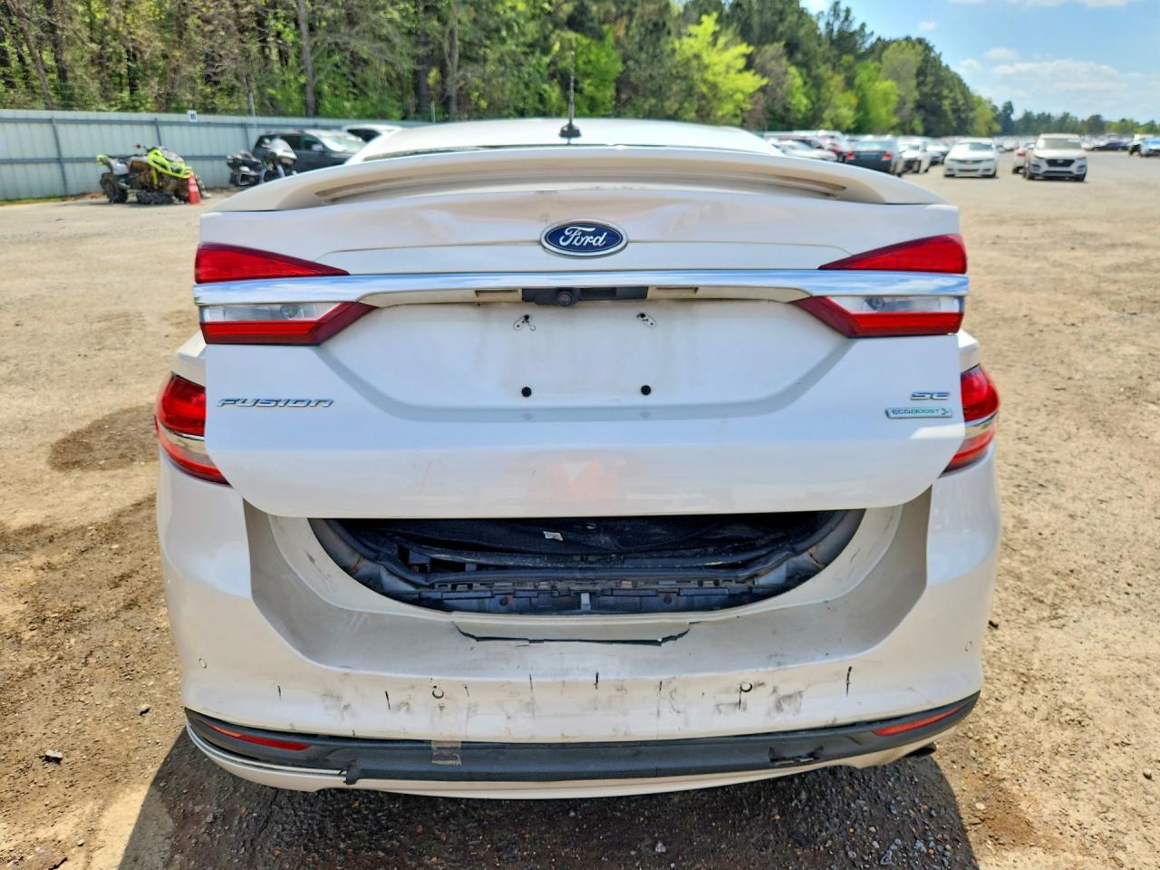 2017 FORD FUSION SE photo 11
