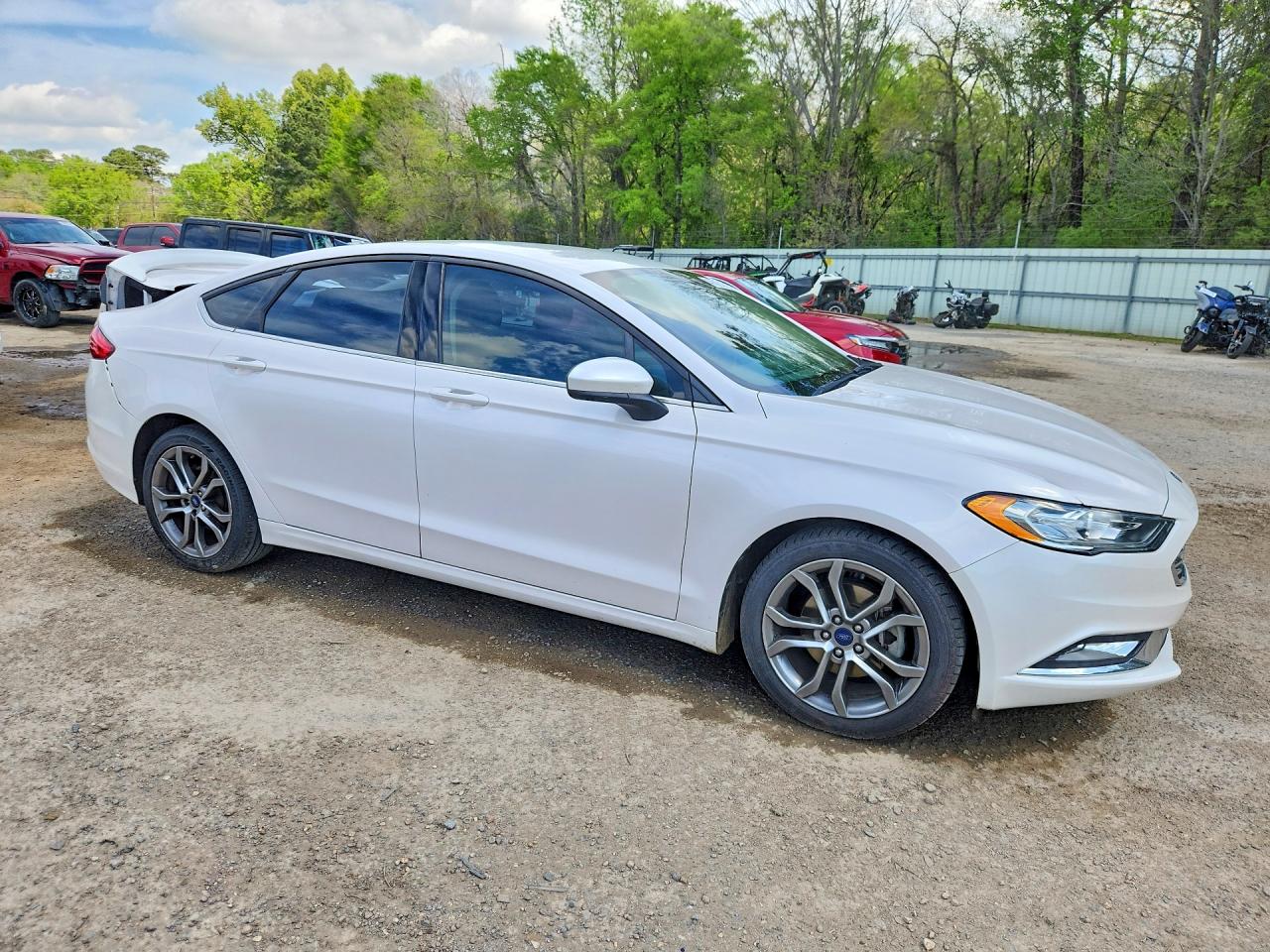 2017 FORD FUSION SE photo 7