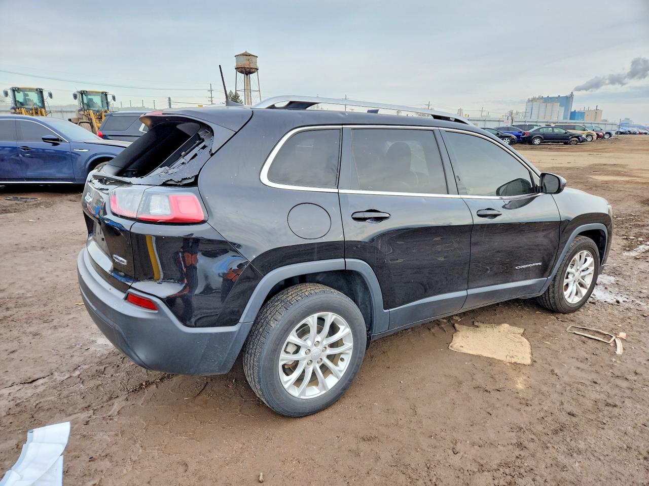 2019 JEEP CHEROKEE LATITUDE photo 3
