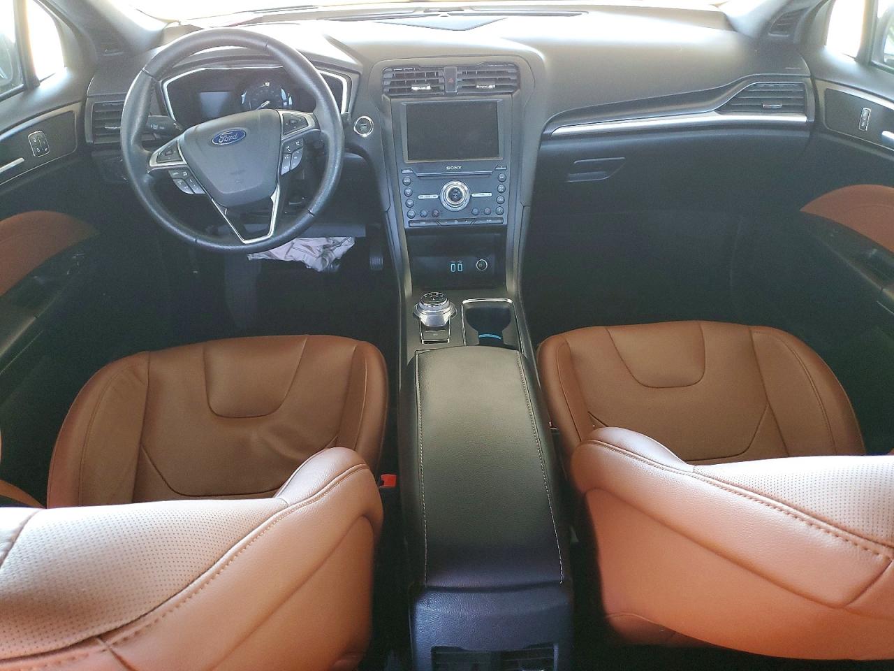 2019 FORD FUSION TITANIUM photo 8