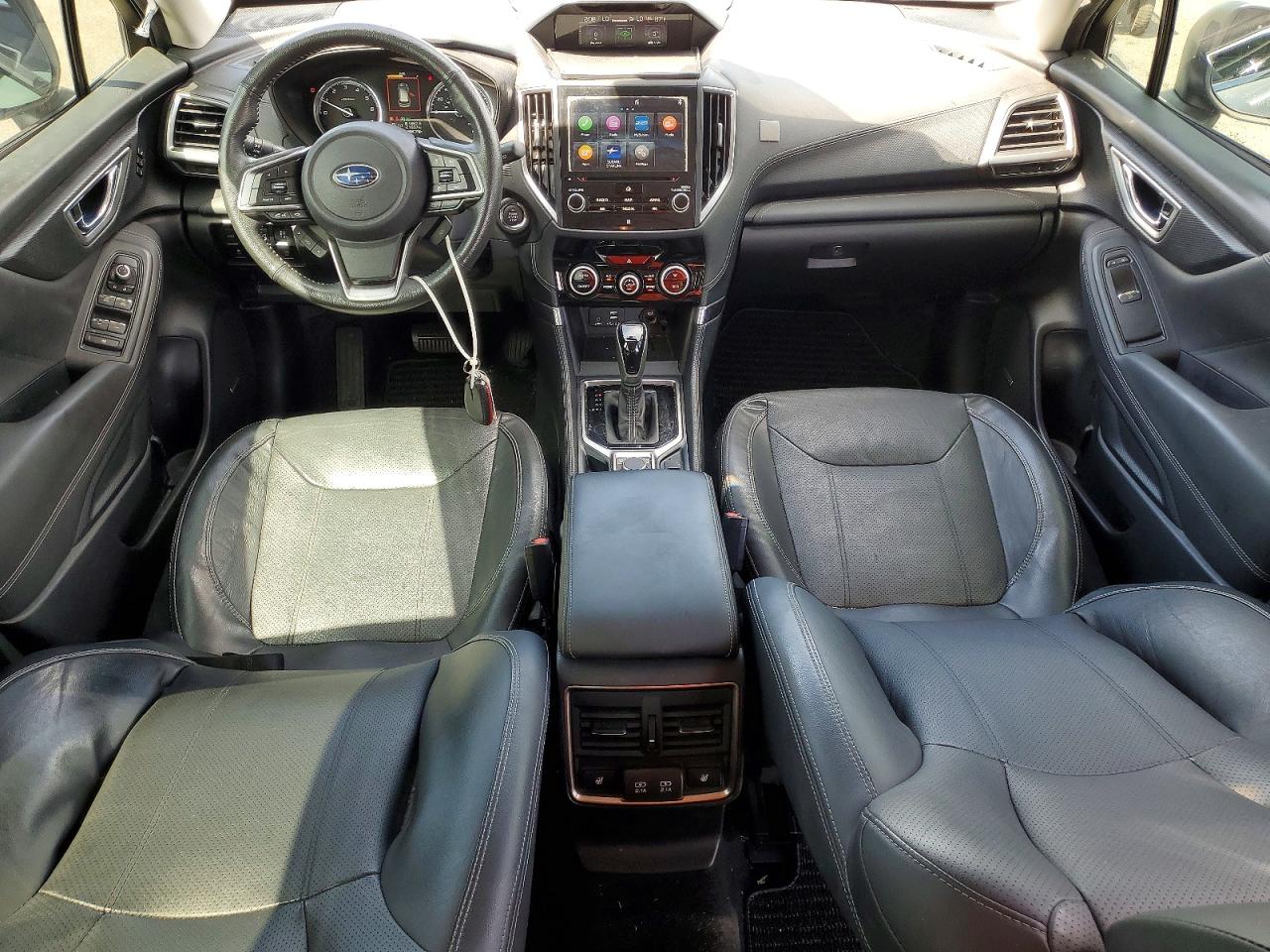 2019 SUBARU FORESTER TOURING photo 8