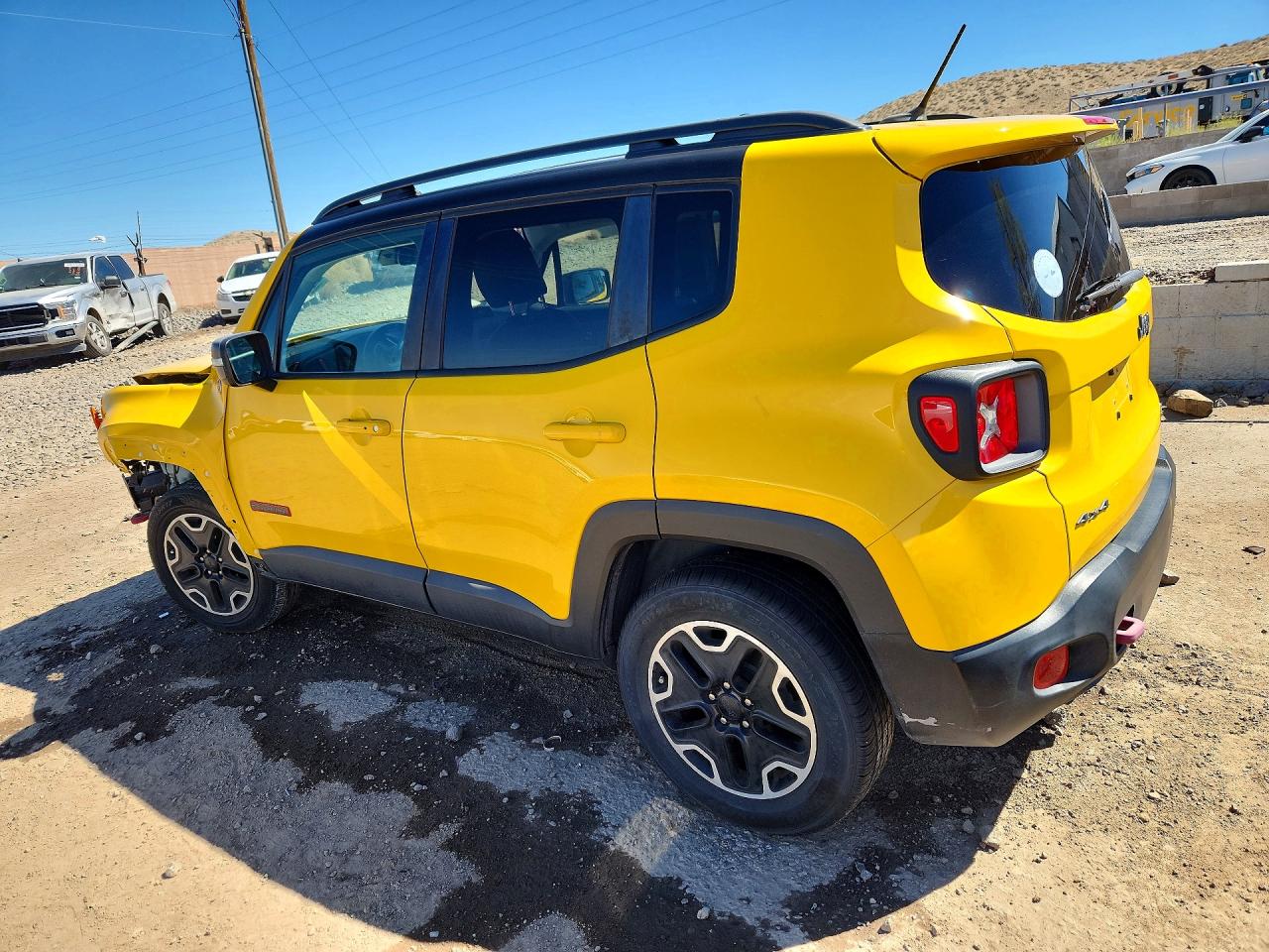 2017 JEEP RENEGADE TRAILHAWK photo 4