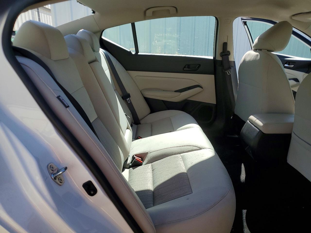2025 NISSAN ALTIMA 2.5 SV photo 10