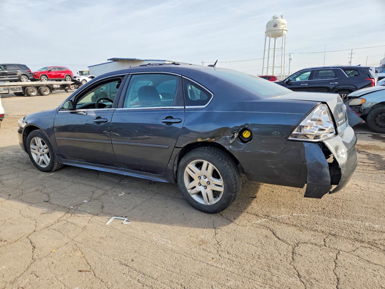 2011 CHEVROLET IMPALA LT photo 4
