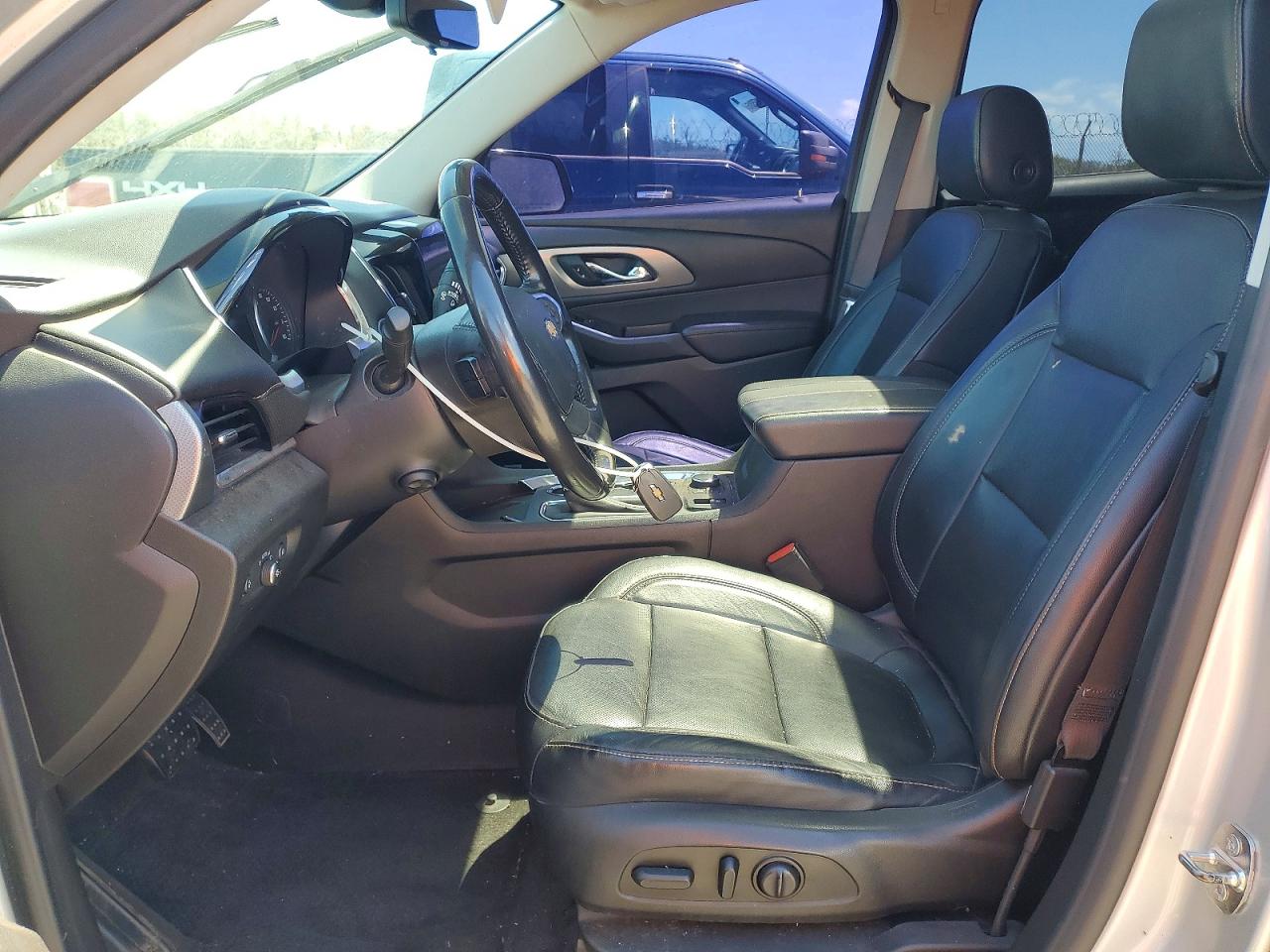 2019 CHEVROLET TRAVERSE PREMIER photo 13