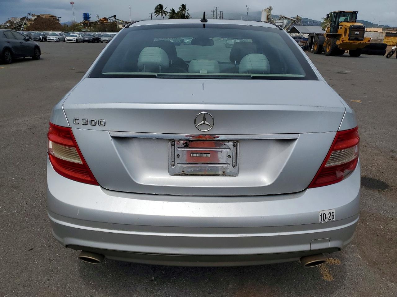 2011 MERCEDES-BENZ C 300 photo 11