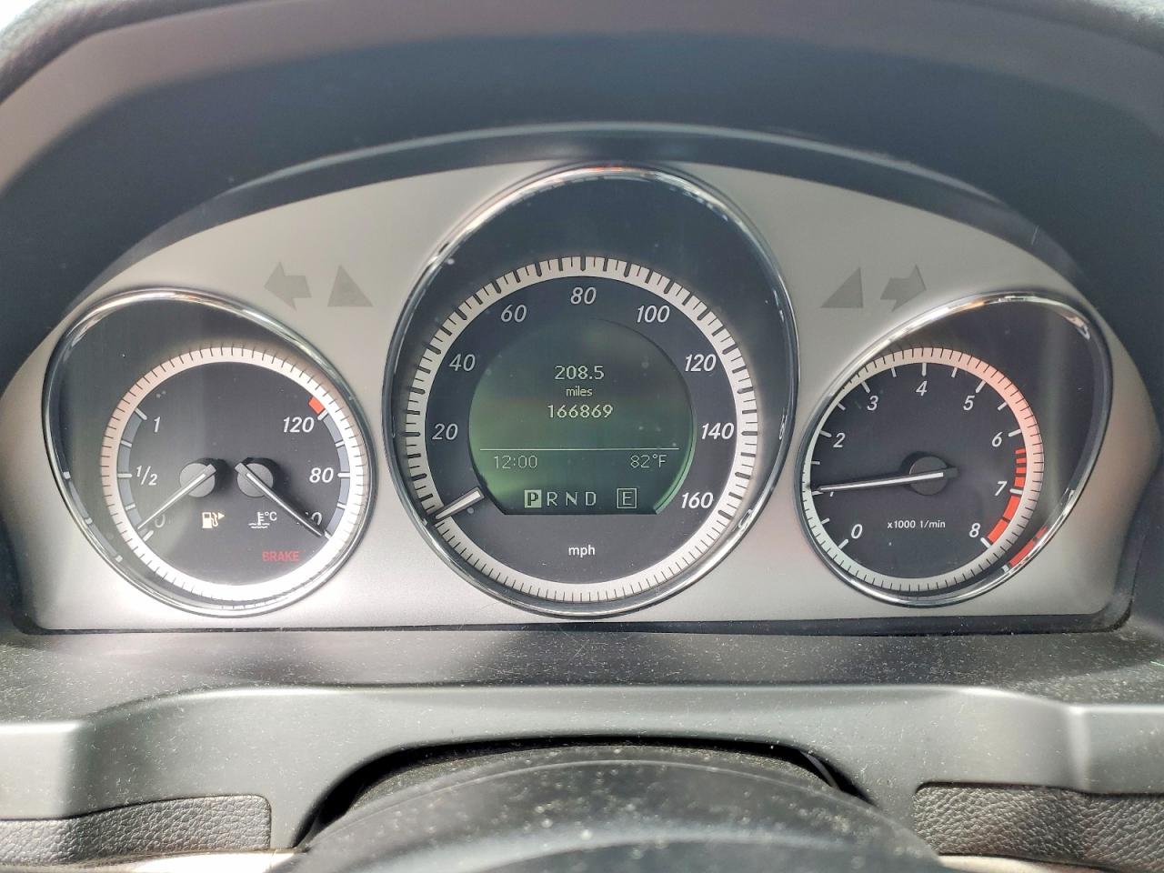 2011 MERCEDES-BENZ C 300 photo 17